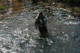 Jörg im Wasser.jpg